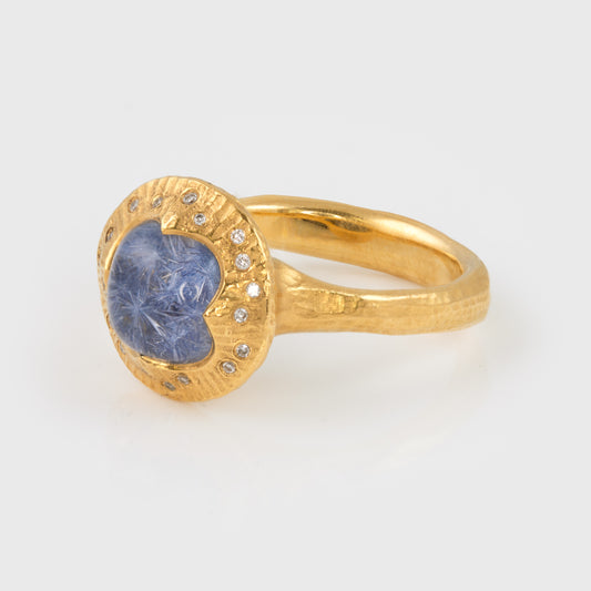 22k Gold Dumortierite Ring