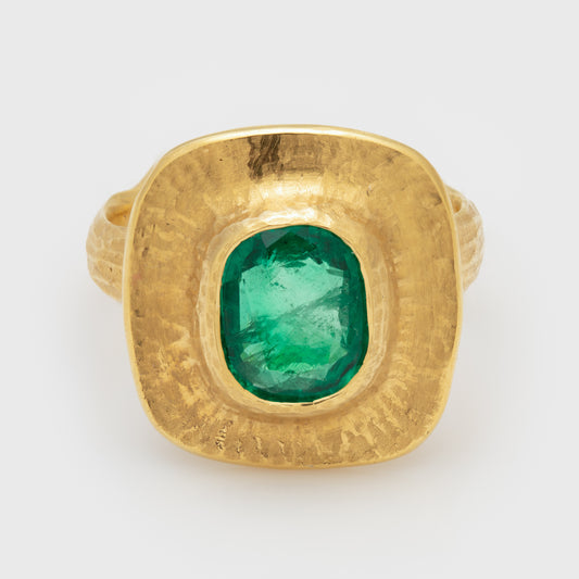 Statement Yellow Gold and Emerald Ring