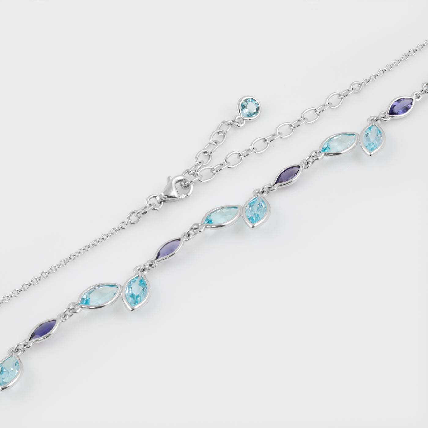 "Blooma" Leaf Necklace