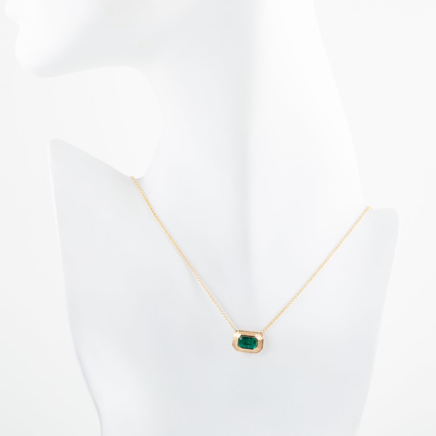 Emerald Solitaire Necklace