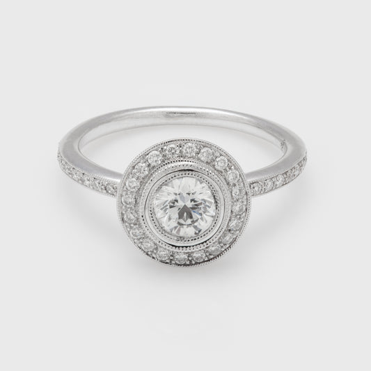 Halo Hearts on Fire Diamond Ring