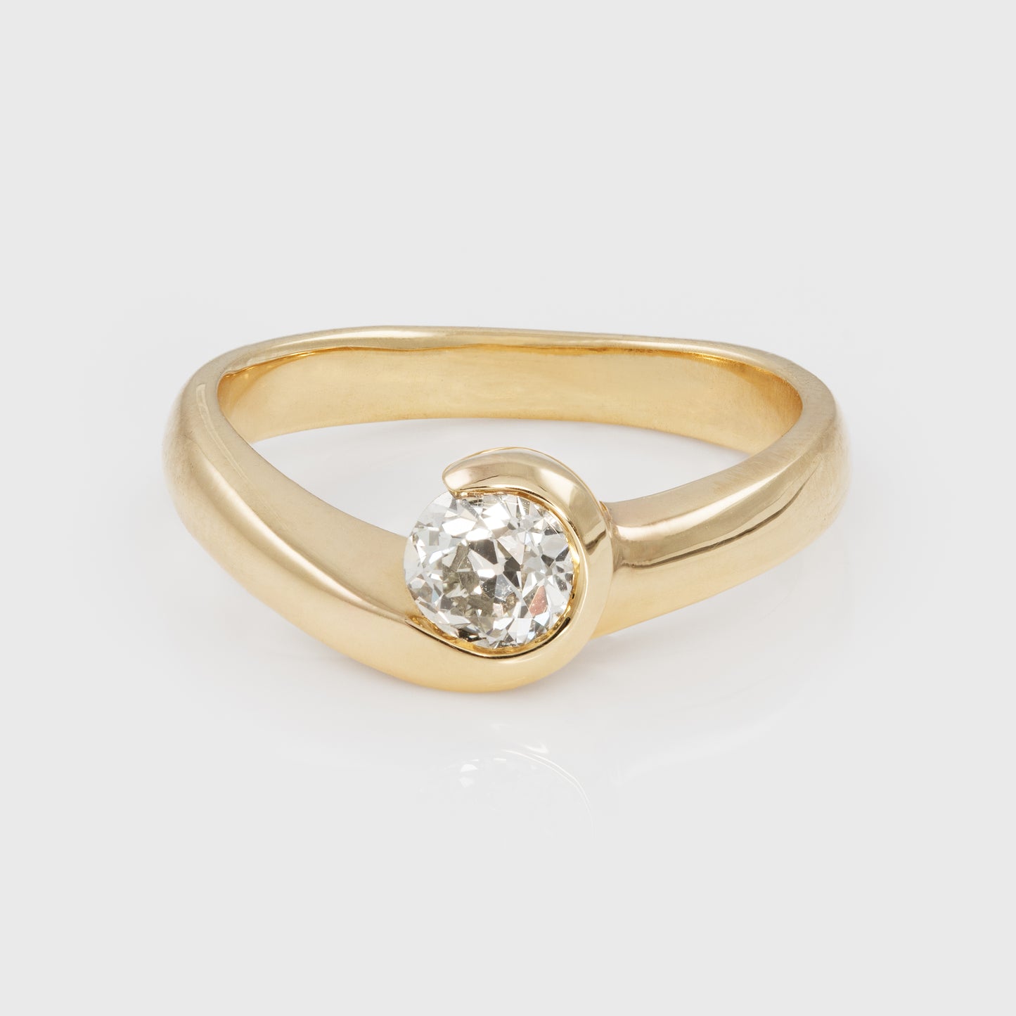 Old Cut Diamond Swirl Ring