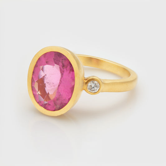 Rubellite Ring