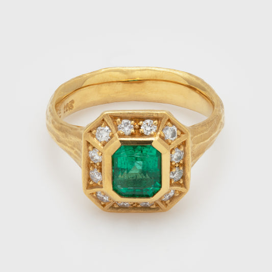 22k Emerald Ring