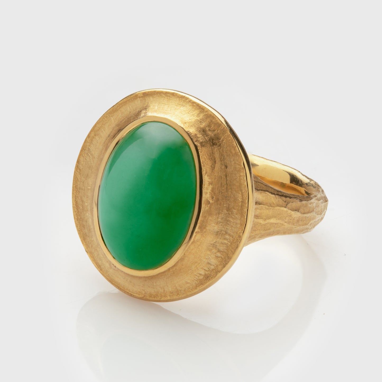 22K Yellow Gold Jade Ring
