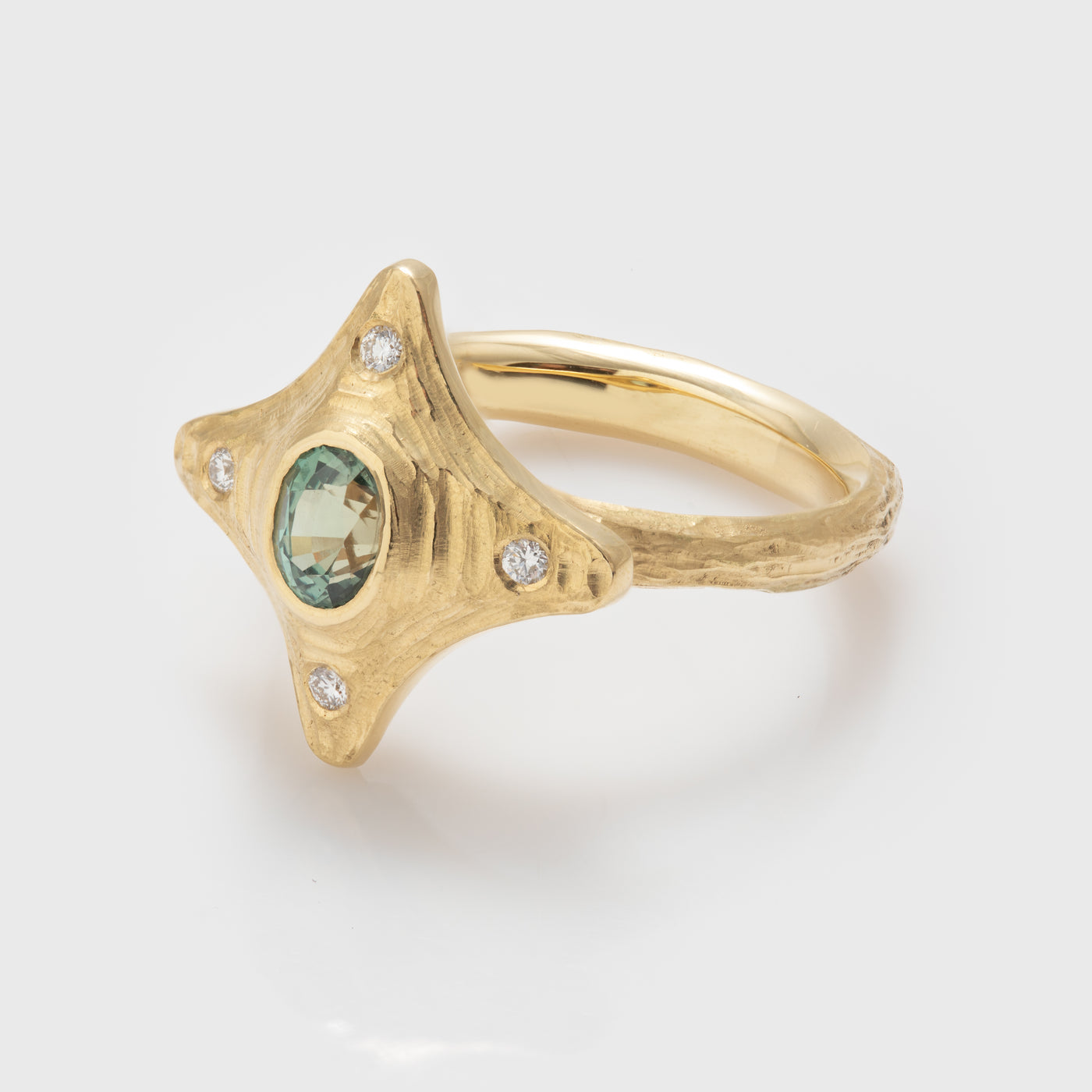 18k Gold Alexandrite   Ring