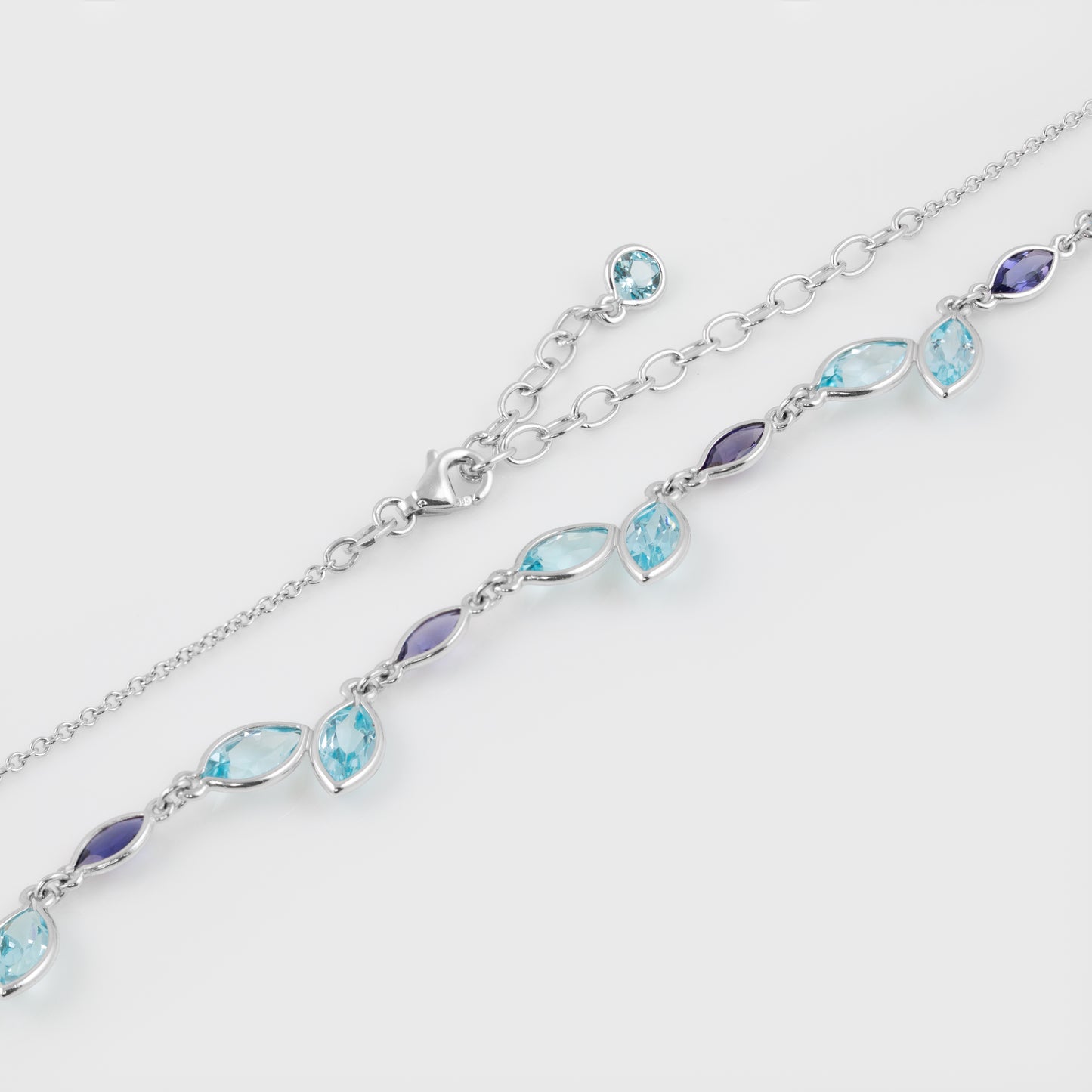 "Blooma" Leaf Necklace