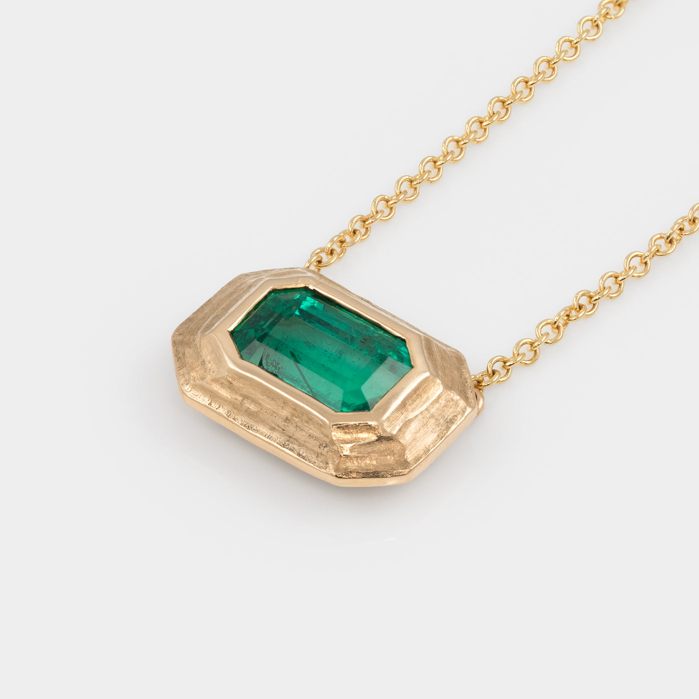 Emerald Solitaire Necklace