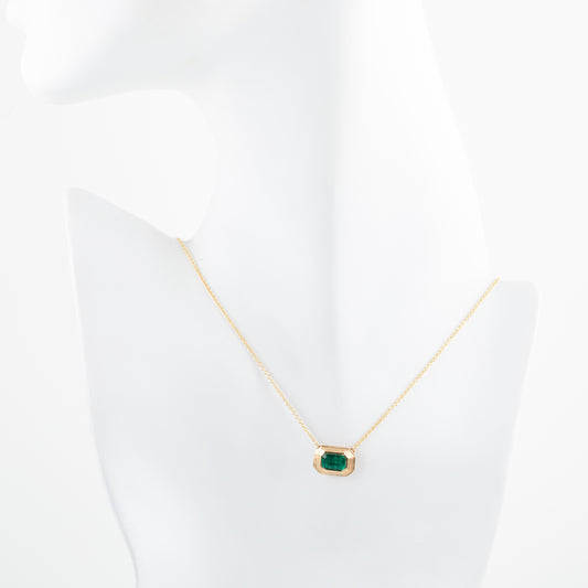 Emerald Solitaire Necklace