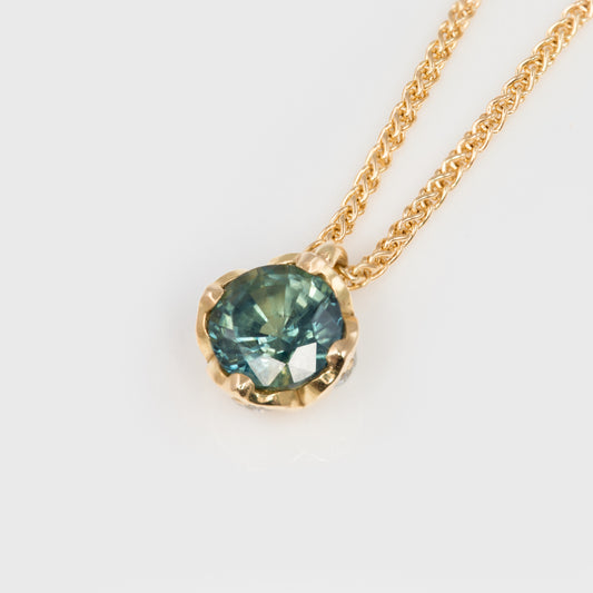 "Forest Flower Teacup" Sapphire Necklace