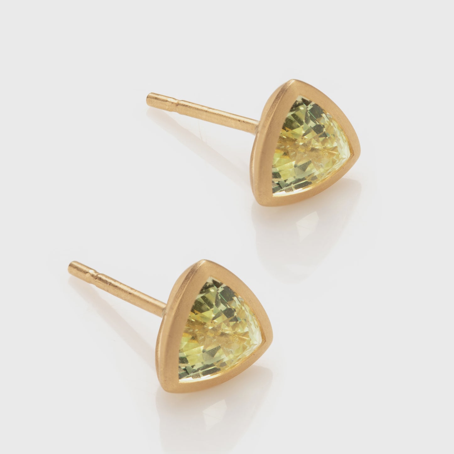 Chrysoberyl Studs