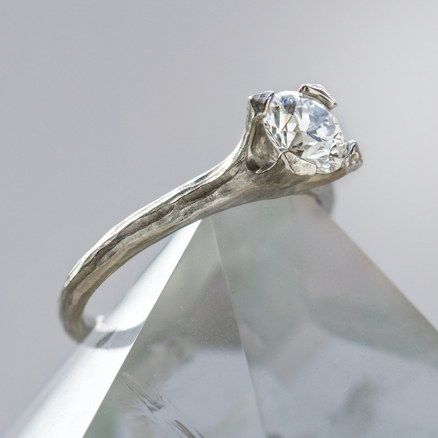 "White Dahlia" Ring