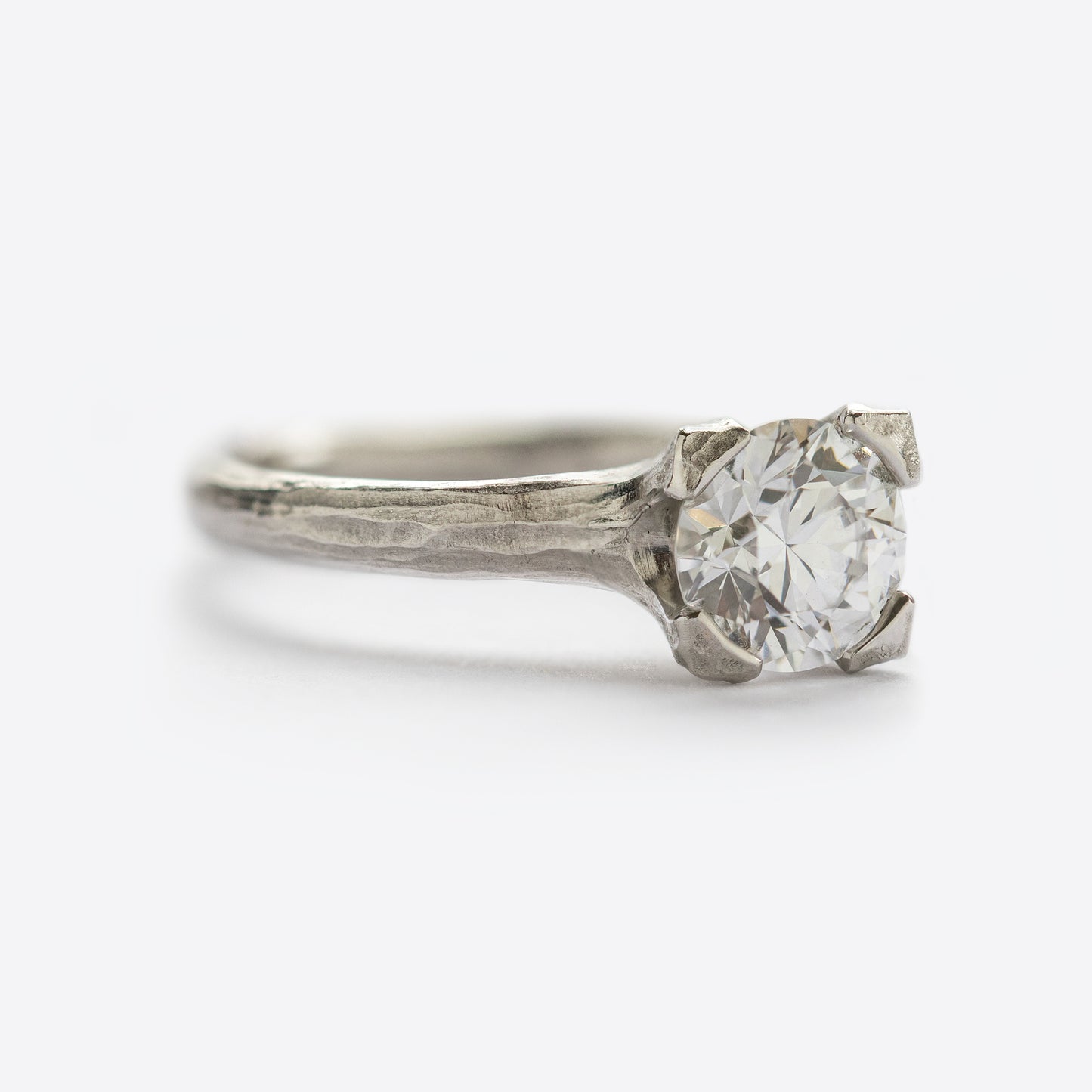 "White Dahlia" Ring
